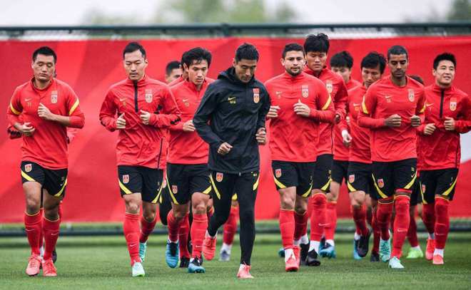 中国队再添强敌！东南亚劲旅放话，进26年世界杯，曾5-1痛击国足